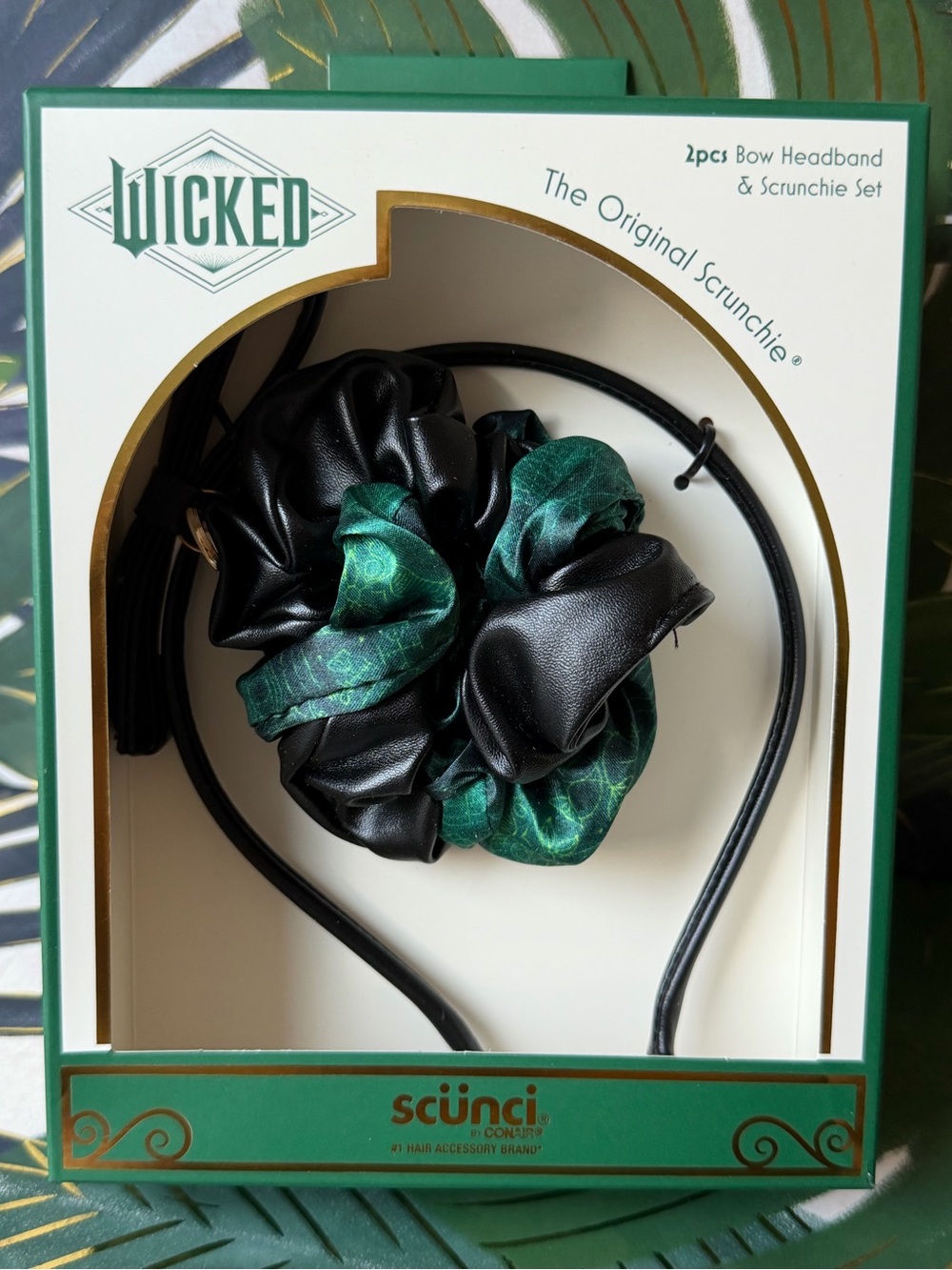 Scünci Wicked Elphaba Bow Headband & Scrunchie 2 Pc Gift Set NWT